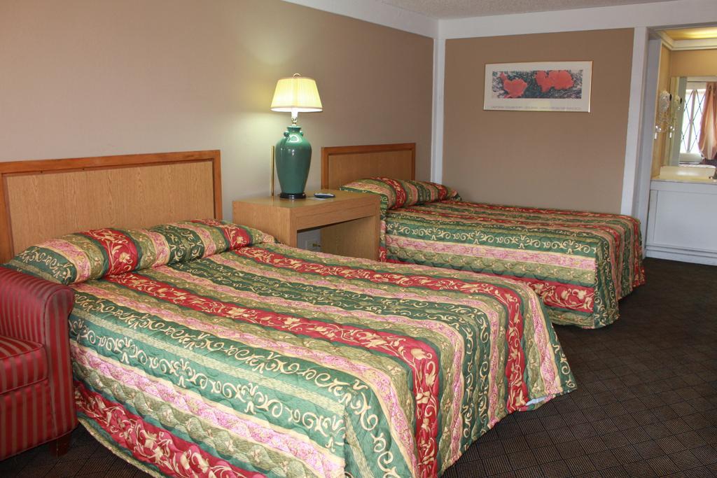 Knights Inn Indianapolis Phòng bức ảnh